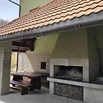 Kuca Za Odmor Cava Fuzine Ferienhaus