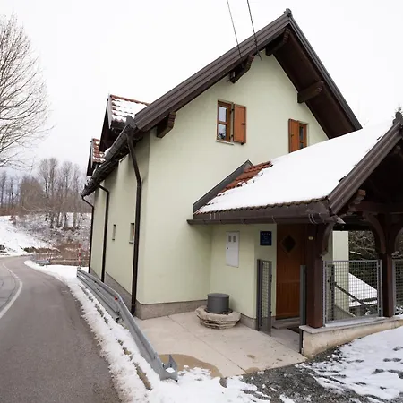 Kuca Za Odmor Cava Fuzine Fužinski Benkovac