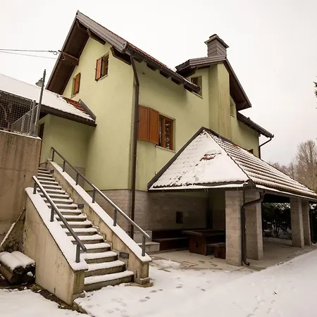Kuca Za Odmor Cava Fuzine Feriehus Fužinski Benkovac