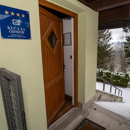 Kuca Za Odmor Cava Fuzine Case de vacanță *