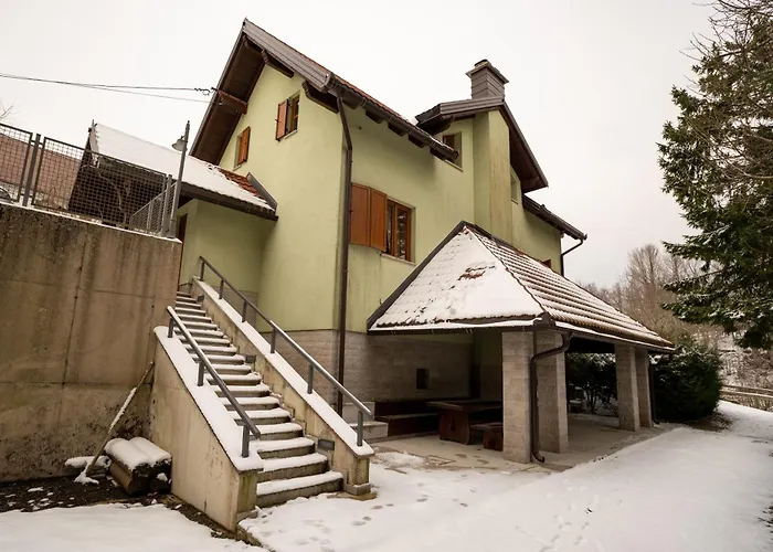 Kuca Za Odmor Cava Fuzine 펜션 Fužinski Benkovac