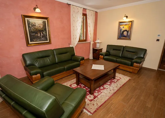 Kuca Za Odmor Cava Fuzine * Fužinski Benkovac
